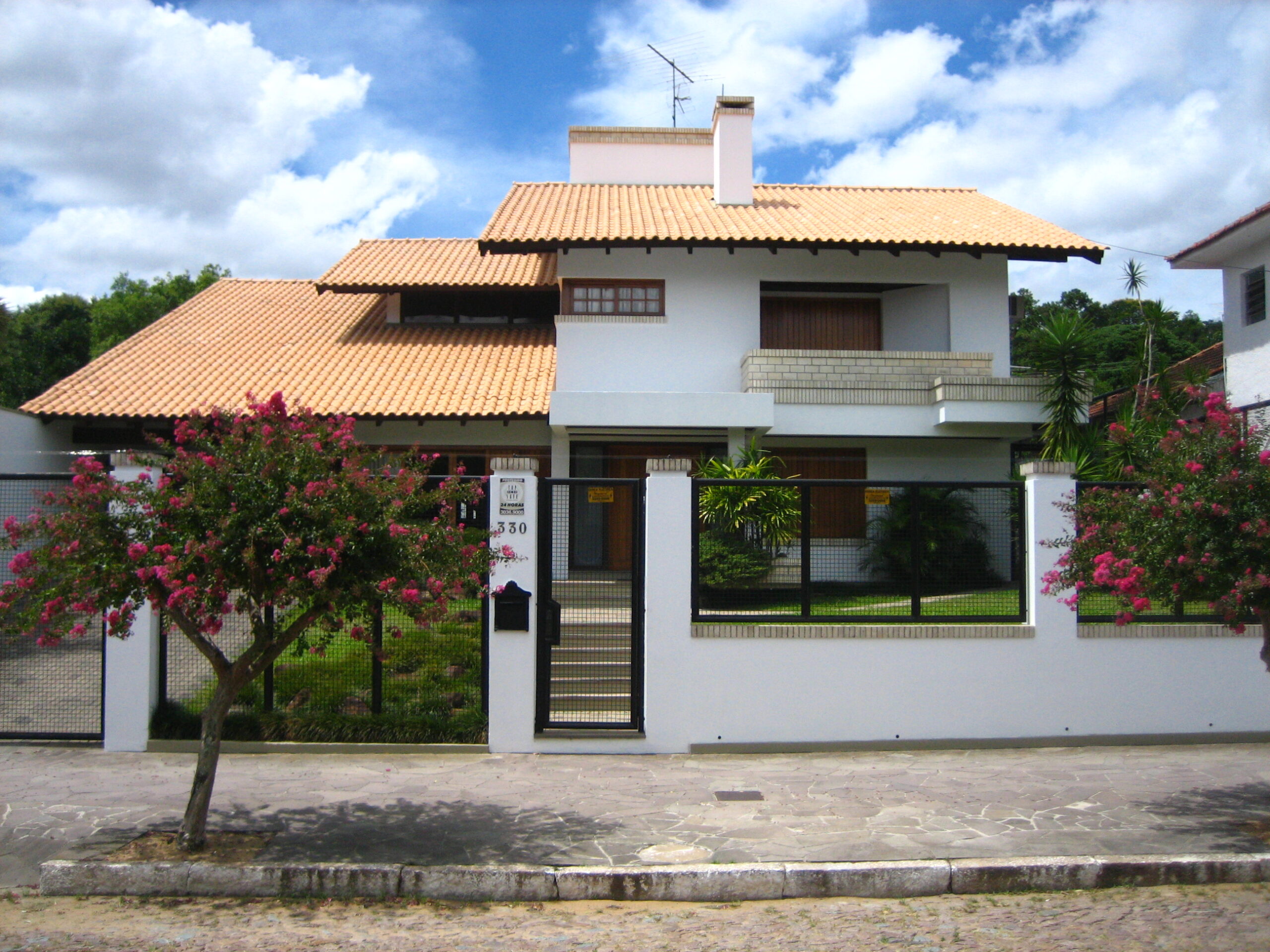Fachada 1